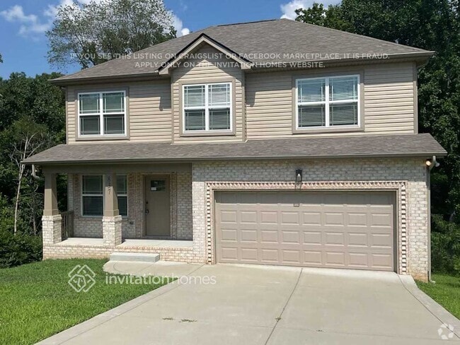 Building Photo - 837 Cedar Ln
