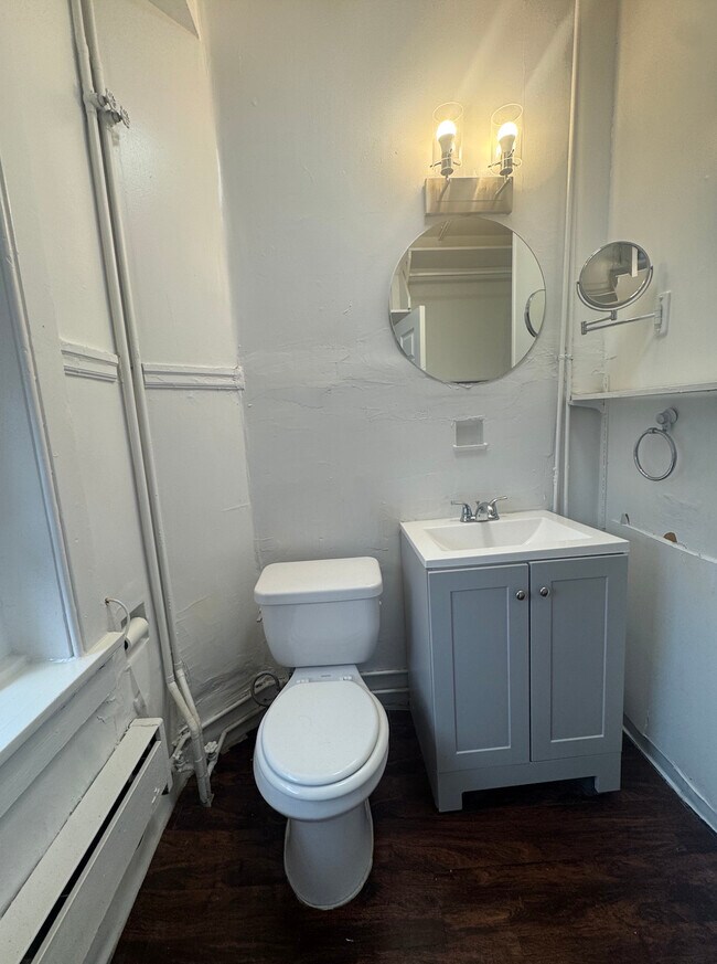 Foto del edificio - 800 Cathedral St