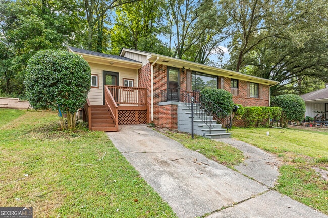Foto del edificio - 2788 Lancaster Dr