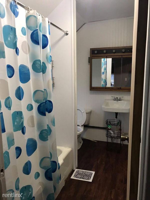 Foto del edificio - 317 W Columbia Terrace