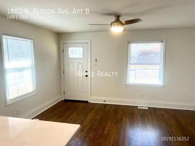 Foto del edificio - 1802 N Alston Ave