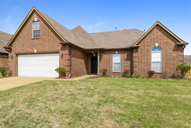 Building Photo - 8374 Blue Ridge Dr
