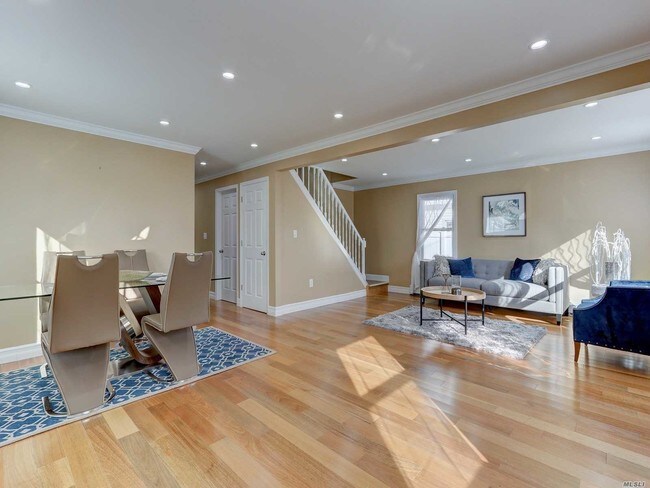 Foto del edificio - 18 Marvin Ave