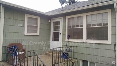 Building Photo - 222 S Loomis Ave