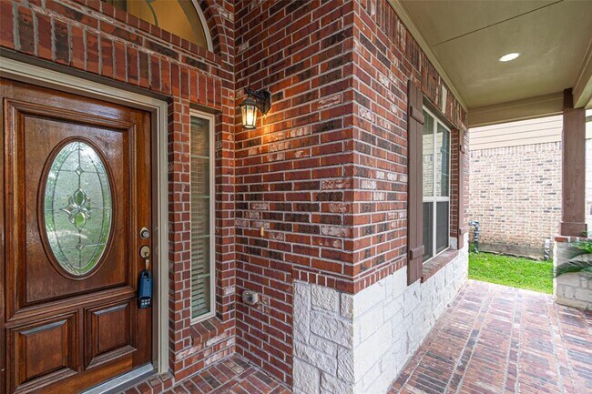 Building Photo - 17626 Sauki Ln