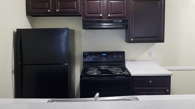 Primary Photo - 535 W Hutchins Pl