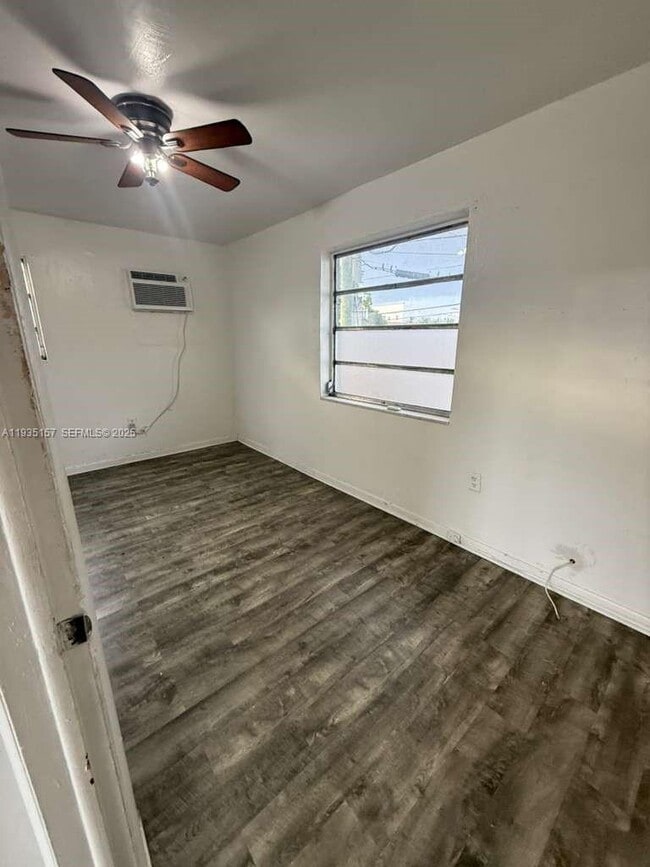 Foto del edificio - 1212 SW 7th St