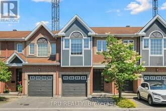 Building Photo - 297 Freedom Private