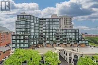 Building Photo - 415 Locust St