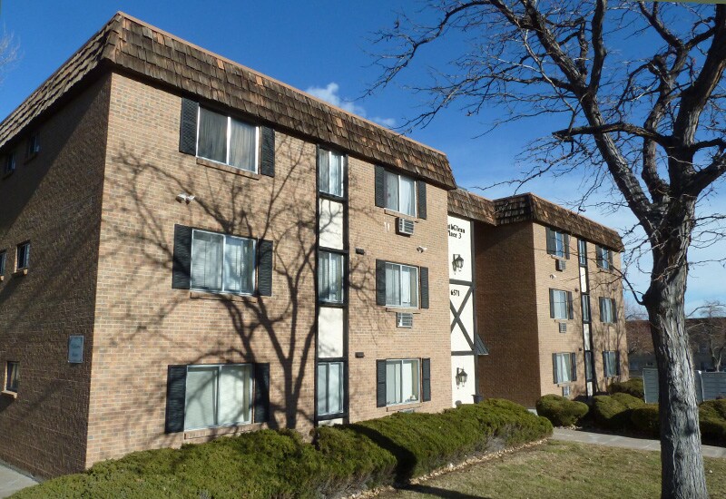 Primary Photo - 6601 S Vine St