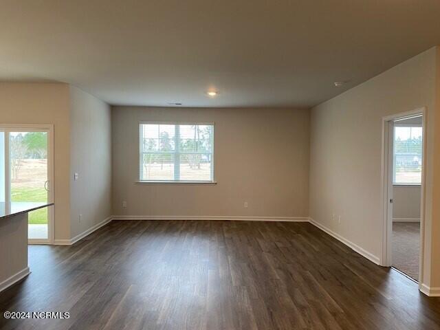 Foto del edificio - 1385 Clendon Cir