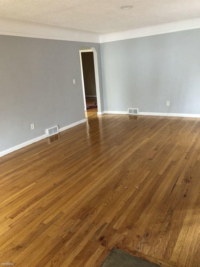 Building Photo - 3 br, 2 bath House - 20750 Ridgedale St