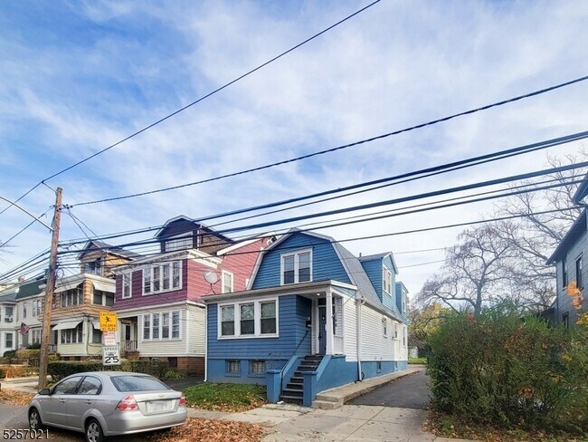 Foto del edificio - 452 Myrtle Ave