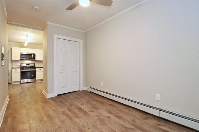 Building Photo - 63 Laidlaw Ave