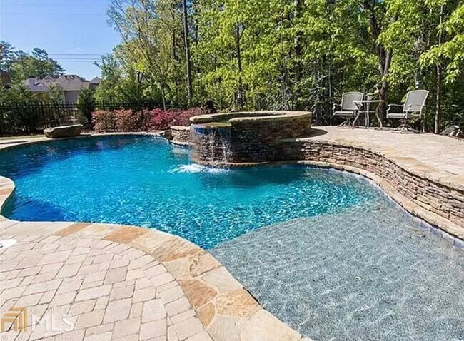 Building Photo - 11037 Estates Cir