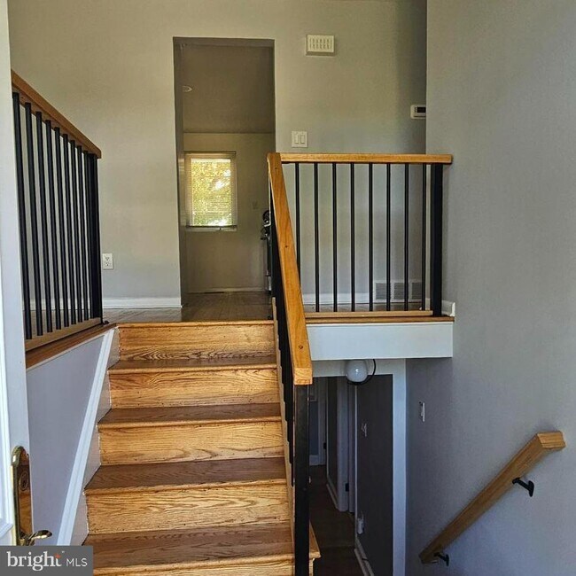 Foto del edificio - 2495 Weir Rd
