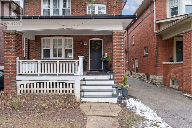Building Photo - 145 Glengrove Ave W
