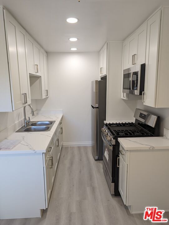 Building Photo - 1140 Pacific Ave