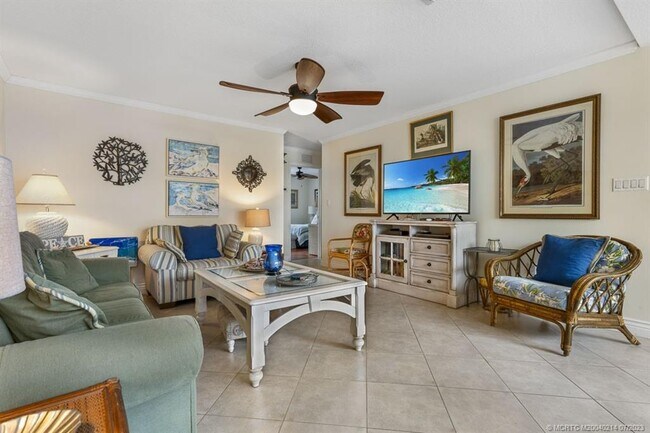 Foto del edificio - 3541 NE Ocean Blvd