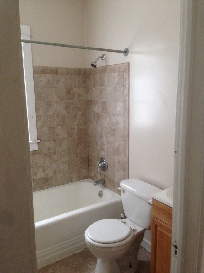bathroom - 2205 Edgewood Rd
