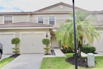 Building Photo - 8656 Southgate Shores Cir