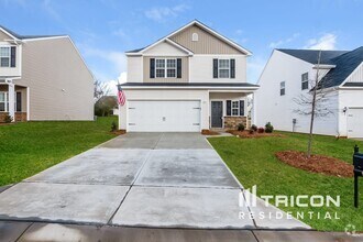 Building Photo - 1361 Waylon Ave
