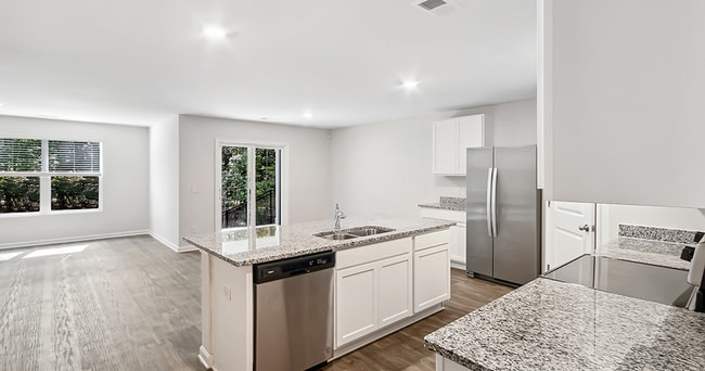 Building Photo - Creekside Farms