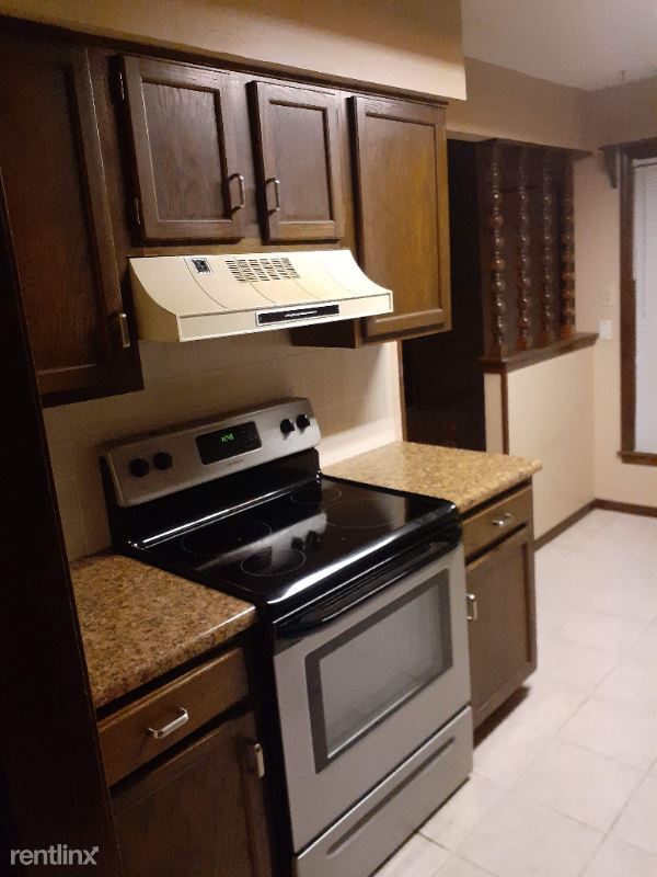 Building Photo - 3 br, 2 bath House - 2513 SW Paris Dr