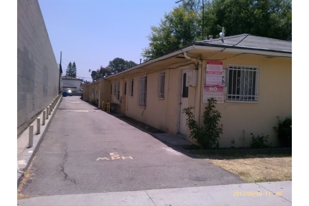Building Photo - 432 N Poplar Ave