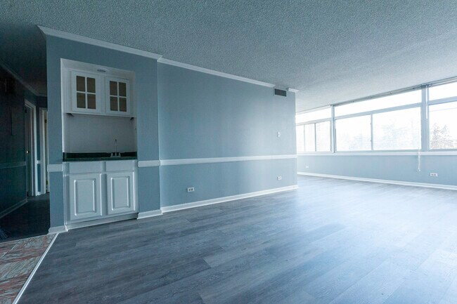 Photo - 1313 N Williams St Apartment