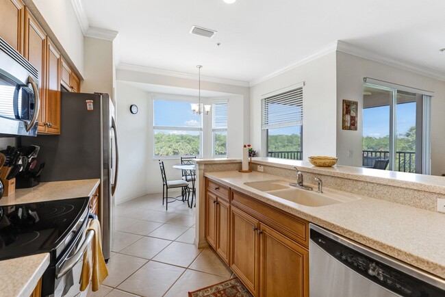 Building Photo - ** HERITAGE BAY ** 2 BED / 2 BATH - CONDO - GOLF MEMBERSHIP - ANNUAL OR SHORT TERM RENTAL