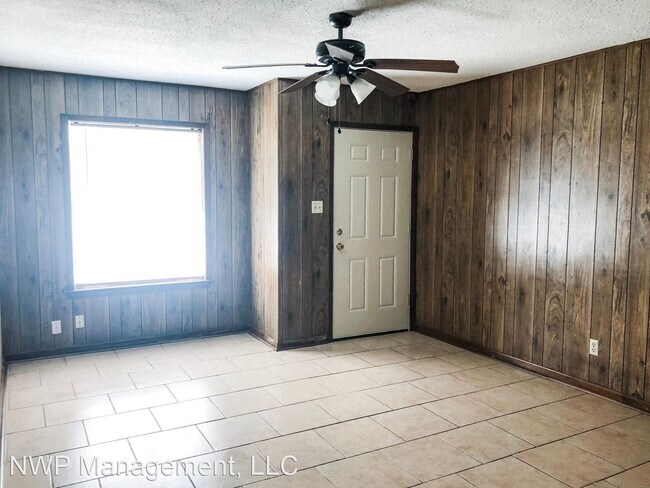 Foto del edificio - 12452 Gentry St