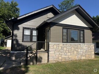 Building Photo - 308 N Johnston Ave