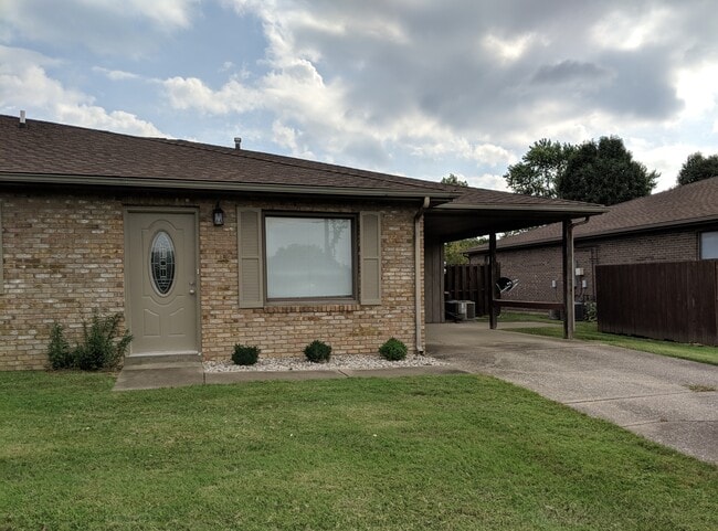 Building Photo - Oxford Place Apartments