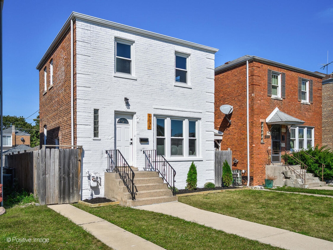 Primary Photo - 4036 W 57th St