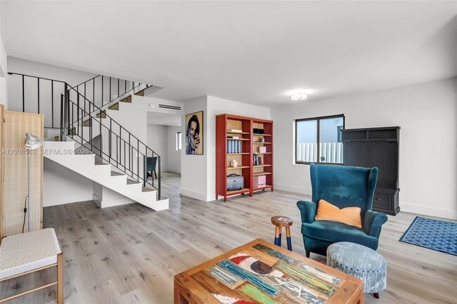 Foto del edificio - 8773 SW 36th St