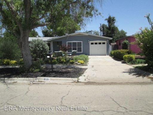 Primary Photo - 816 Sandia St