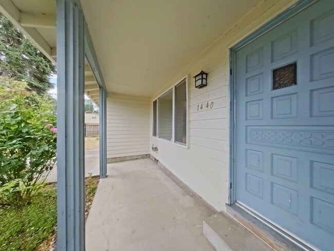 Photo - Hayden Bridge Apartment