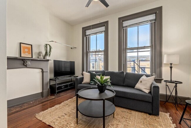 Foto del edificio - 126 E 13th St