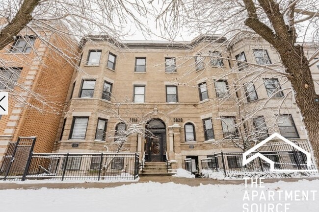 Building Photo - 3820 N Sheffield Ave
