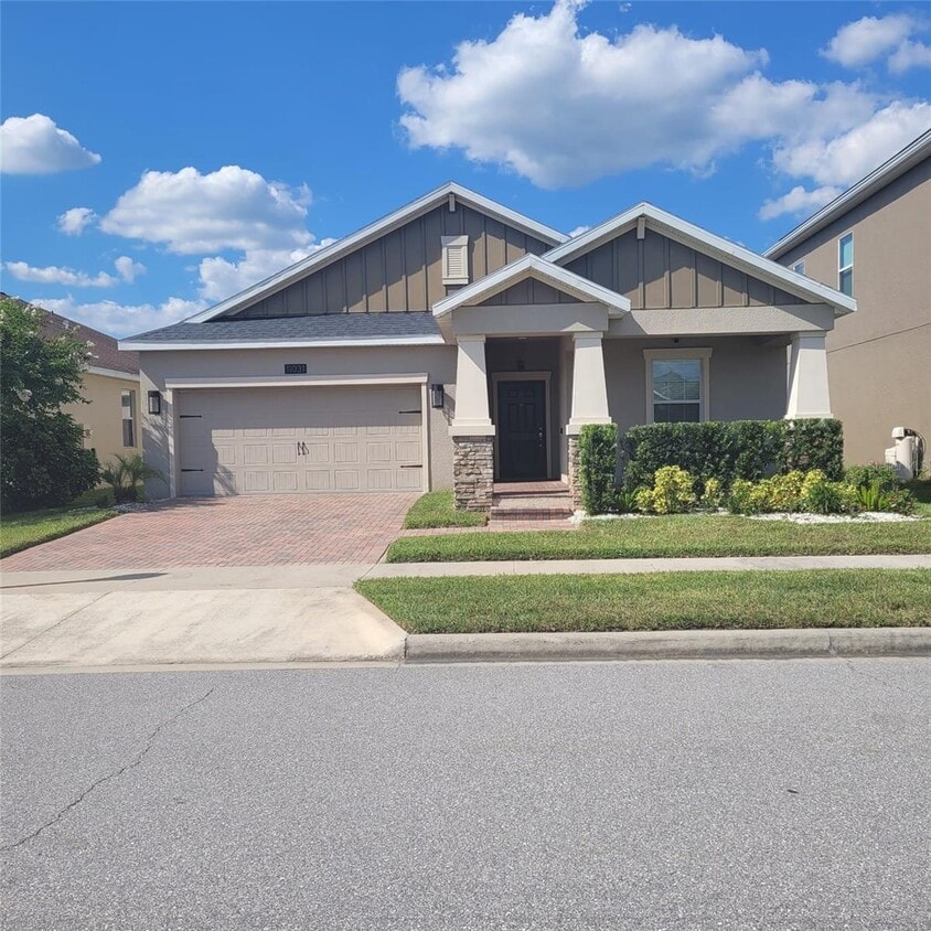 Primary Photo - 11031 Redbud Woods Ln