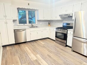 Building Photo - 203 Terrace Ave