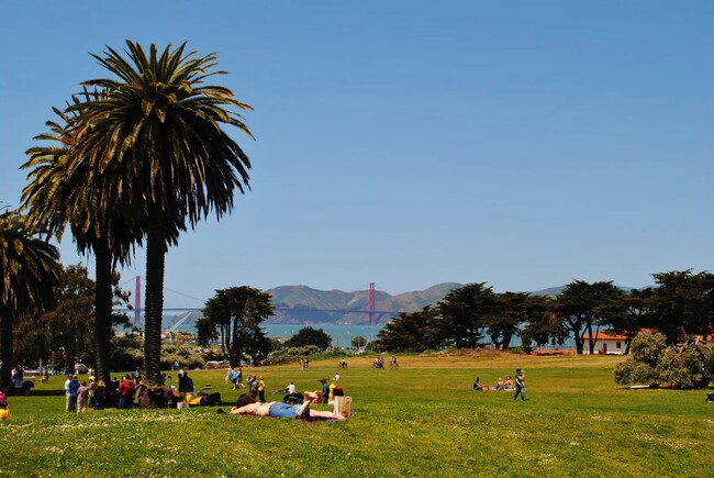 Fort Mason Great Meadow steps away - 1275 Bay St