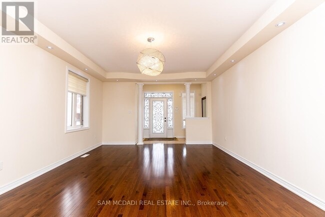 Building Photo - 4 Jewelville St