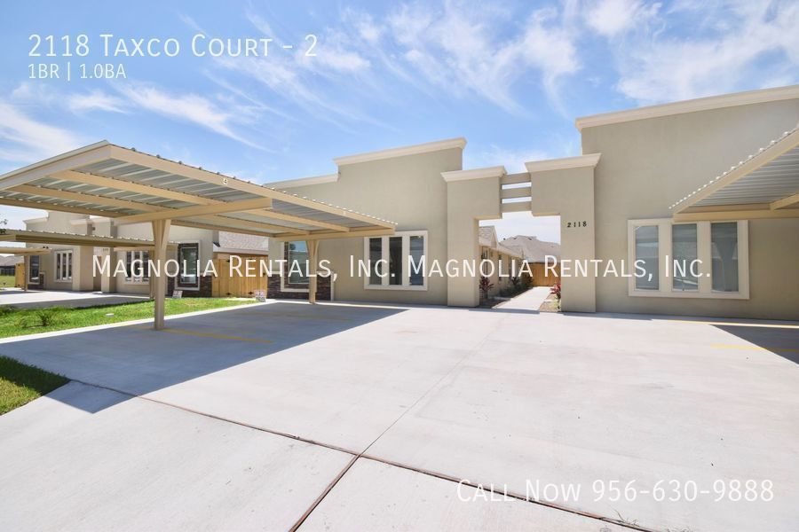 Primary Photo - Villlas Escondidas Apartments