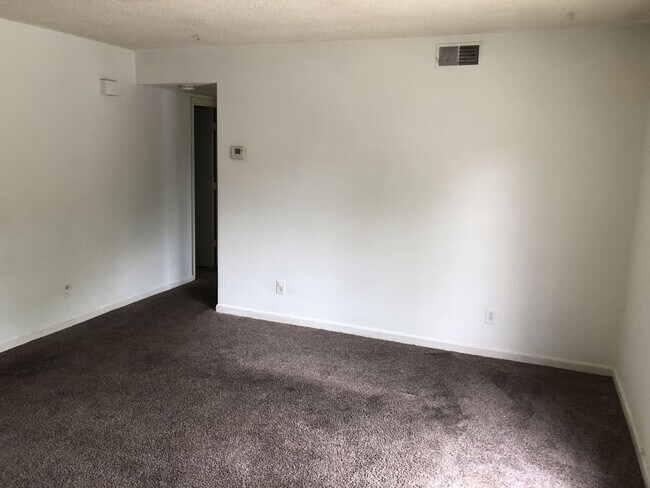 Foto del edificio - Carriage Hill Apartments