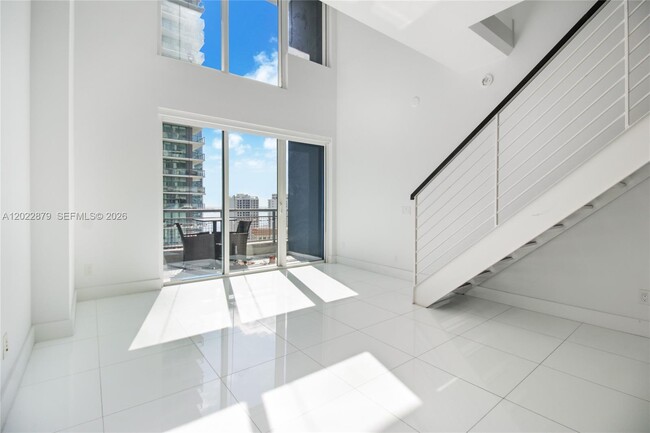 Foto del edificio - 60 SW 13th St