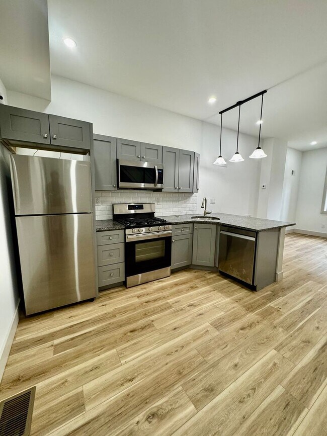 Building Photo - Updated 2-Bedroom, 1 and a Half-Bath Home ...
