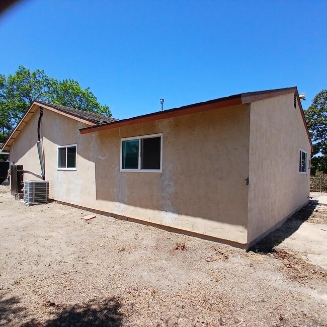 Building Photo - 3063 Contut Ct