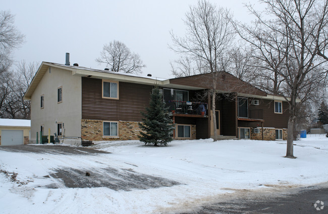 Building Photo - 209 Clay St